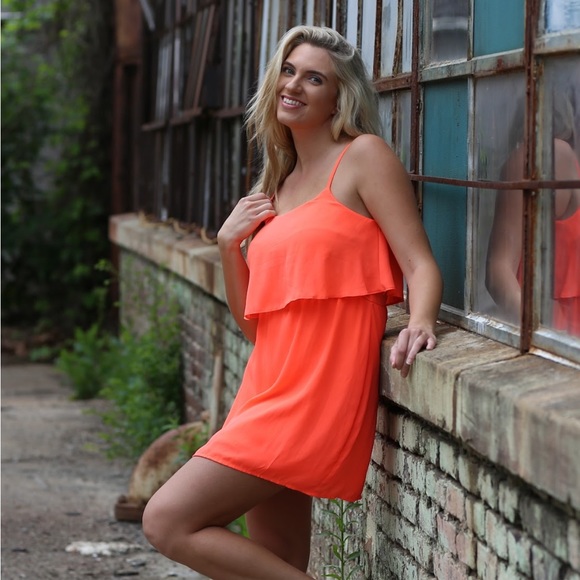 Meet your Posher, Jennifer - Picture 1 of 1